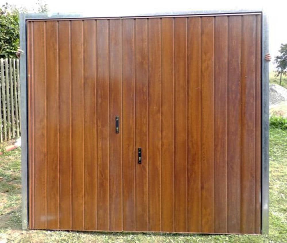 Garážová vrata 2,5×2,2 m - hnědá