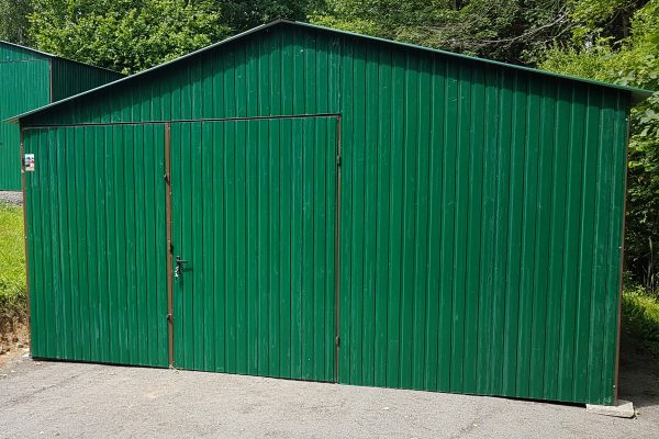 Plechová garáž 5x6 m - tmavo zelená