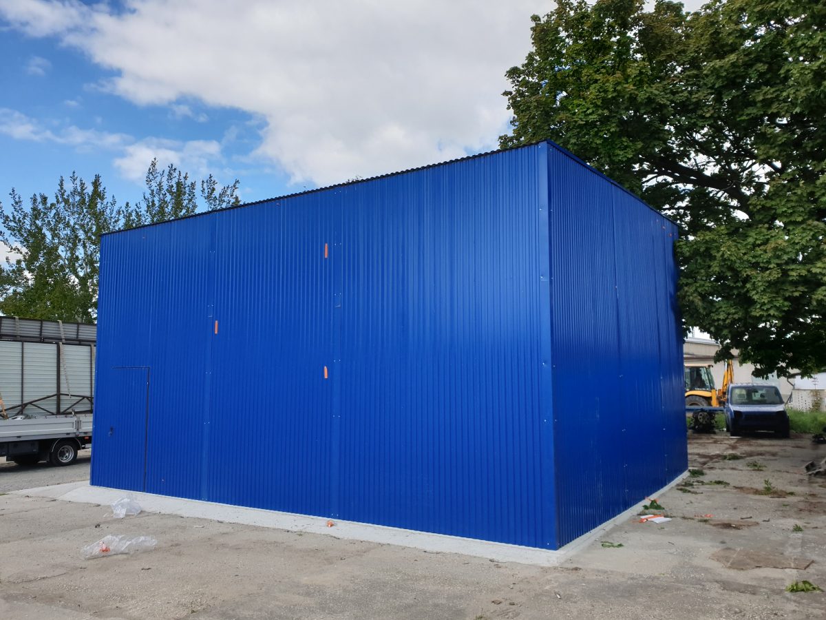 Vorgefertigte Stahlhalle 8x8,5m – Blau
